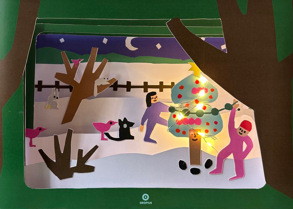 Książka tunelowa z ilustracjami do bajki Książka tunelowa z ilustracjami do bajki